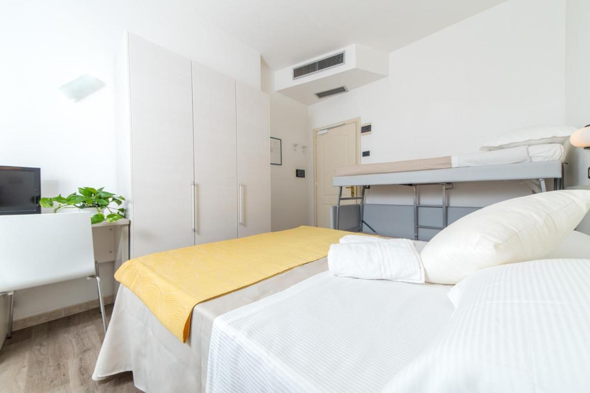 Hotel Elite Католика Екстериор снимка