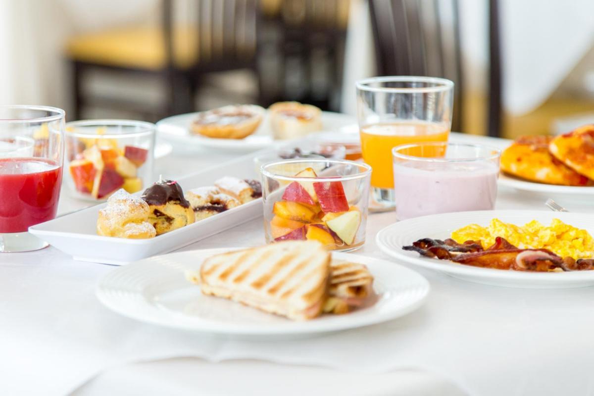 Hotel Elite Католика Екстериор снимка