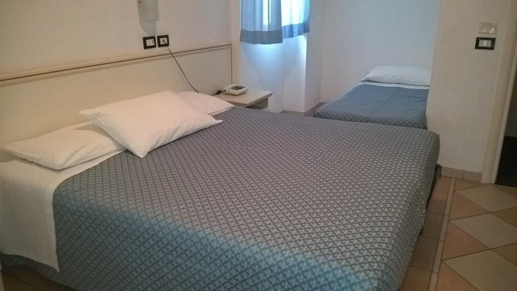 Hotel Elite Католика Екстериор снимка